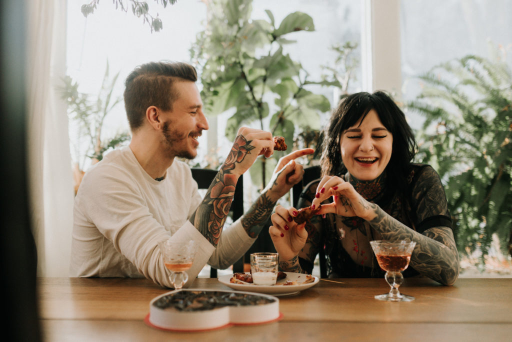 couple photoshoot ideas Valentine's Day dinner in airbnb