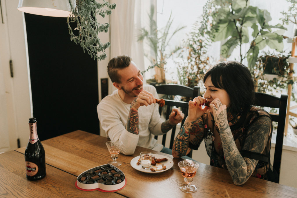 couple photoshoot ideas Valentine's Day dinner in airbnb